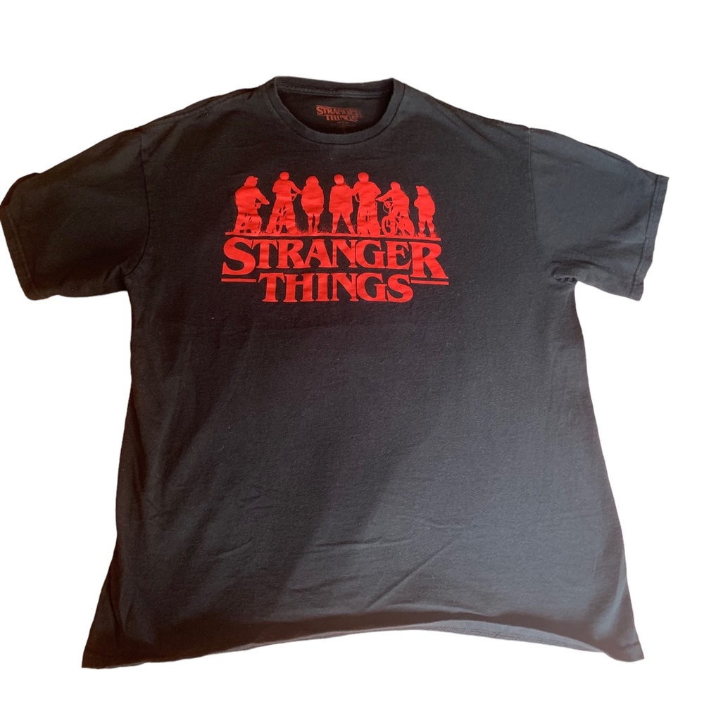 NETFLIX Stranger Things Mens Black & Red Short Sleeve Tee Shirt Size Large